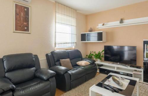 Holiday House BALEN with Swimming Pool - Foto 34