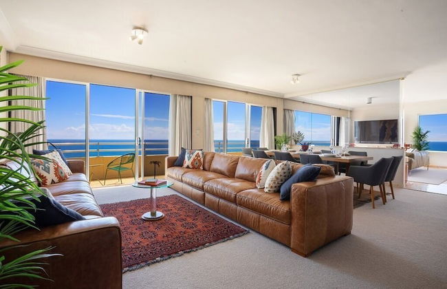 Zenith Ocean Front Apartments - Photo 2