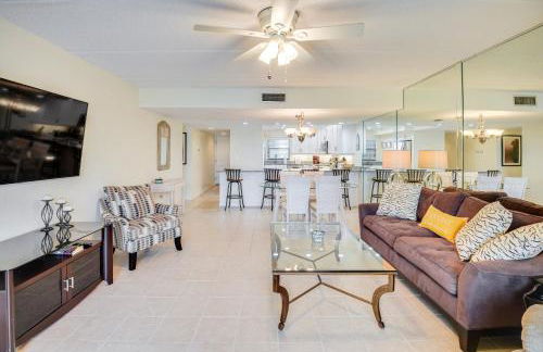 Walk to Coast Condo in Daytona Beach Shores! - Foto 5