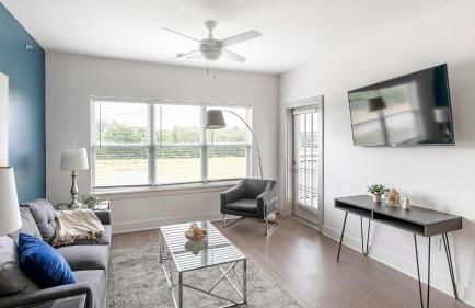 Landing Amazing 3BD Pool Yoga Studio - Photo 61