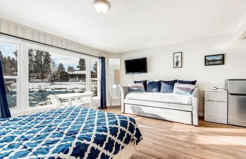 Riverside Cottage - Just Steps from the Deschutes - Foto 5