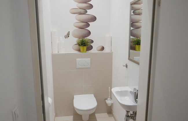 GoVienna Modern Apartment - Foto 16