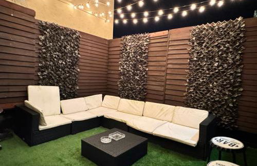 4 bed 4 bath House with Free Parking, 5 Mins to LFC and 15 Mins to City Centre - Foto 5