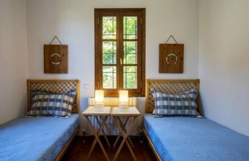 Aegean's Whispery Seafront Villa - Foto 13