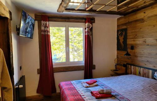 Chalet le Chantelevent for 24 Guests - Slope Views, Pool & Jacuzzi - Foto 37