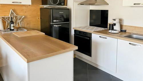 Chalet les Estives au pied des pistes, le lioran, terrasse, 2 chambres, 4 lits - Foto 3, stove, dishwasher, pet friendly, toaster, minibar