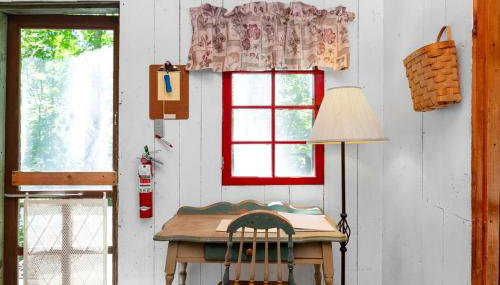 Luxury Camping Cabin with Fireplace near Hanover, New Hampshire - Foto 5