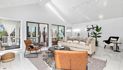 Hillside vacation next to Overland Park Kansas nature trail grill and fun - Foto 2