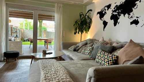 Wohlfühloase mit Pool, Kamin & großer Terrasse - Foto 5