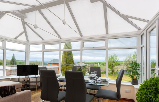 HC Property - Vale View - Photo 17