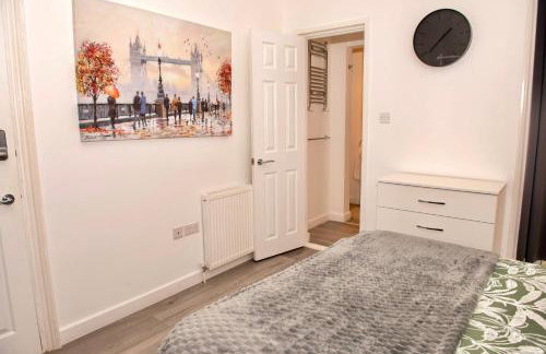 Ground Floor 2 Bedroom Apartment Southsea - Free Parking - Foto 19