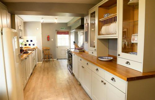 Laverstock Cottage - Photo 6