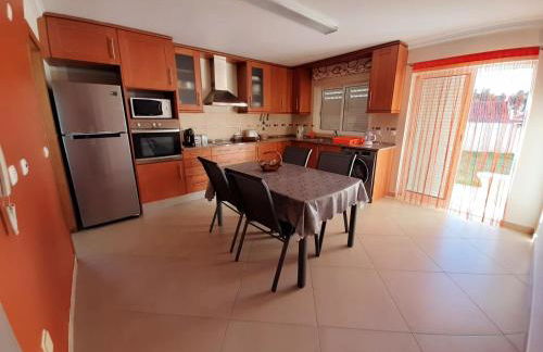 Spacious house in Aldeia dos Pinheiros with pool - Foto 5