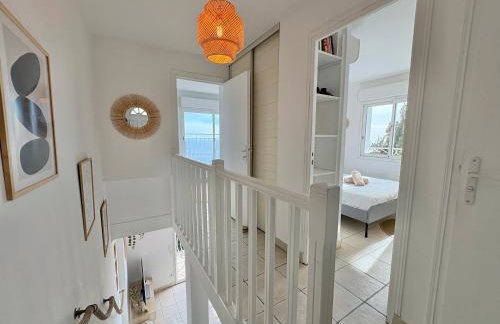 Bohème Beach Villa with seaview & private garden, Antheor - Foto 16