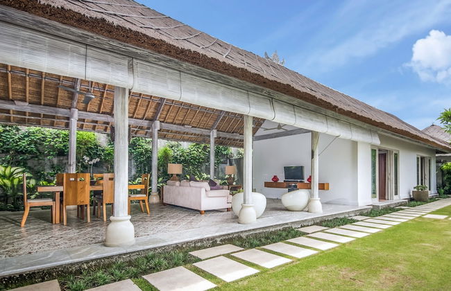 Serene Villas - Photo 38