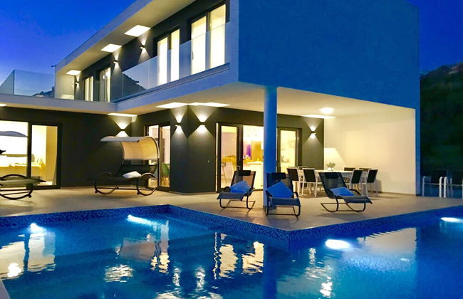 Villa Primavera with Swimming Pool - Foto 33