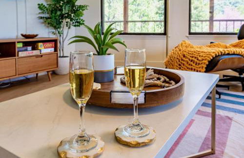 Secluded Mtn Top Family Haven w/Views Spa & Arcade - Photo 11