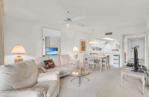 Enit Unit -Close to Elevator and Pool Views - Foto 15