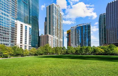 Cozy 2 bedroom condo by lakeshore - Foto 21