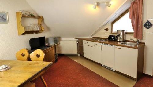 Apartment 16 - Ferienresidenz Roseneck, Galeriewohnung, mit Schwimmbad in Todtnauberg bei Feldberg - Foto 5