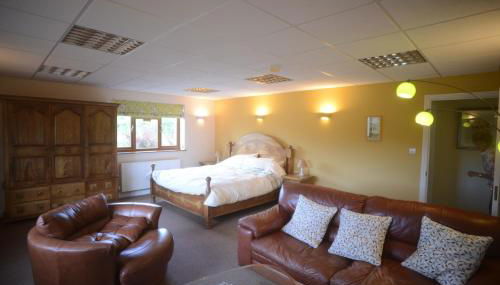 Summerfield Farm - Photo 2