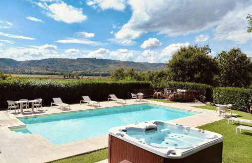 Villa Tuscan Prestige 25 ospiti Piscina Jacuzzi - Foto 1