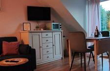 Meereszauber - Wo Urlaub Wellen schlägt & Herzen leuchten - Dein sonniger & ruhiger Ankerplatz, an dem sich Steilküste, Strand & Ostseeblick vereinen - Foto 1