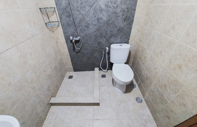 Comfort And Simply Look 2Br At Great Western Apartment - Photo 15