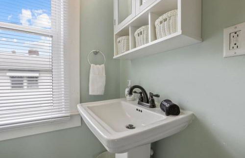 The Indiana Stunner - Photo 38