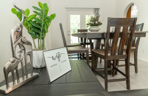 Large Family Home with Game Room - Foto 35