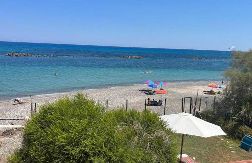 Paradise Beachfront Villa, Porto Columbu, Sardinia - Foto 10