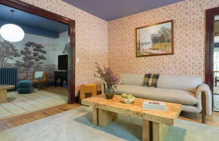 Relax in Style at Historic Modern on Main with Modern Amenities Wooded Views - Foto 23