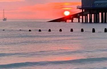 Cliff Lane Annexe: stylish in a perfect location. - Foto 52