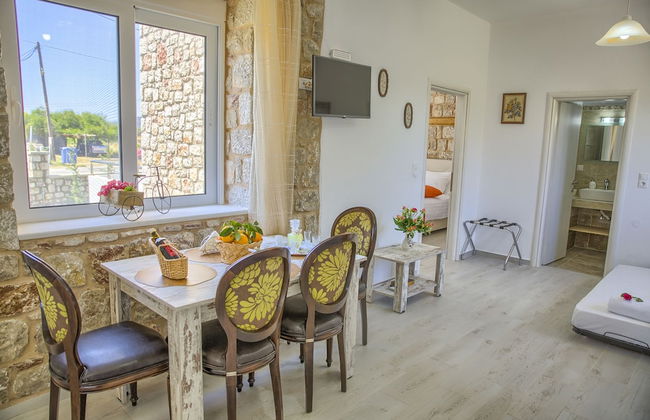 Haraki Stone Apartments - Foto 24