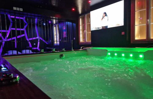Suite Coquine avec jacuzzi YaoSpa60 - Photo 11