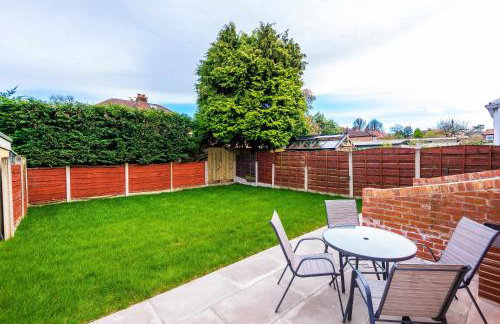 3 Bedroom Free Parking Hale Home - Foto 12