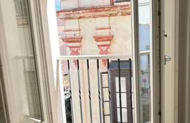 LUMINOSO APARTAMENTO en el centro de Cádiz - Foto 16
