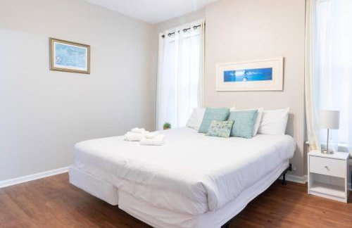 Wrap-Around Porch Uptown Stay-Pets Welcome! - Foto 2