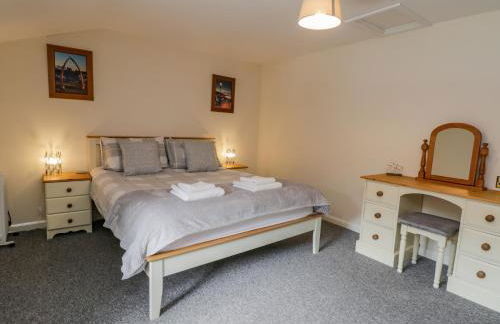 Raygill Cottage - Photo 12