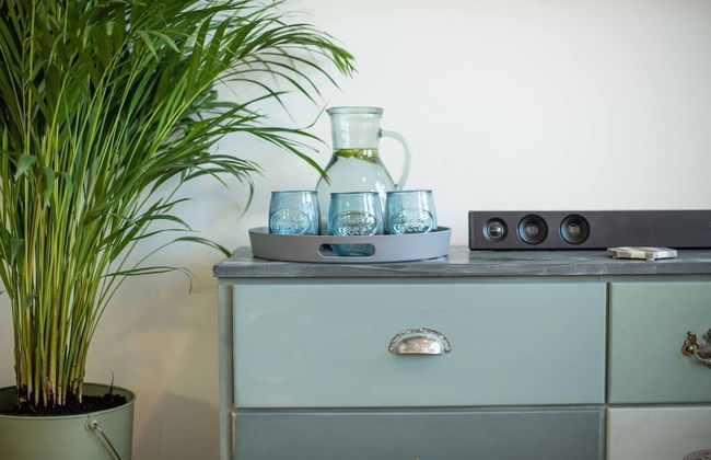 Unique Industrial Apartment - Foto 12