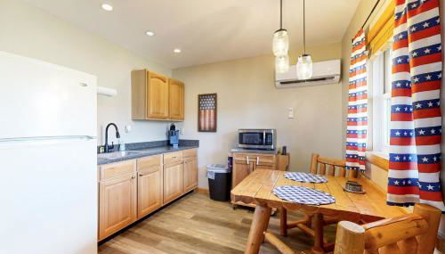 Pet Friendly! Countryside Couples Stay in Illinois - Foto 3