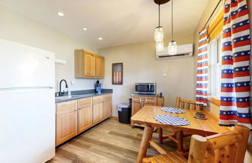 Pet Friendly! Countryside Couples Stay in Illinois - Foto 3