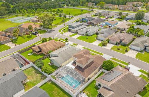 Amazing Blue Private Pool 4BR House Near Disney - Foto 36