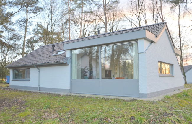 Alluring Holiday Home in Limburg Near Forest - Foto 1