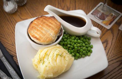 Self Contained Apartment at Country Pub Restaurant - Pass the Keys - Foto 39