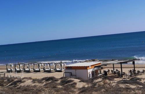 Serene mountain views Spacious garden and sole use of the 10x5m pool - Foto 47