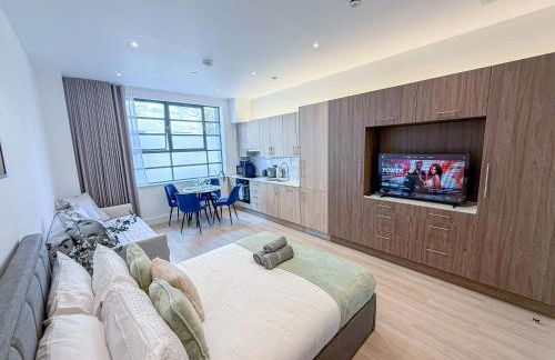 3-Bedroom with Balcony and Studio Apartments in St Johns Wood near Marylebone & Regents Park by NourNest Apartments - Foto 36