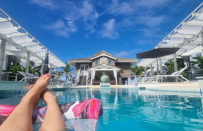 Ocean Escape Resort&Spa - Photo 17