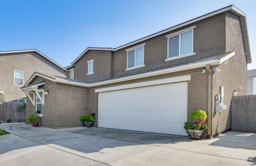 Pool Table and Patio! Spacious Merced Getaway - Foto 37