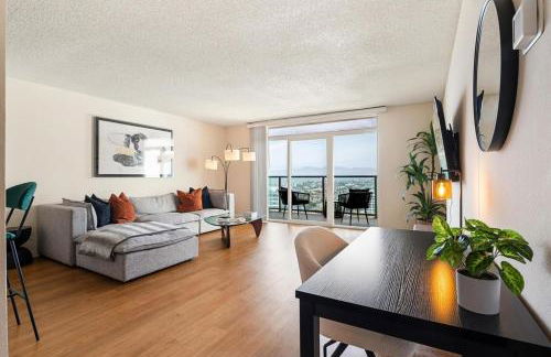 Amber Tide - Bright 1BR Marina Gem Ocean View - Foto 1